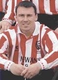 Warren Kelly