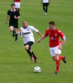 Simon Martin on the attack