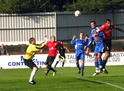 Nevin puts United 2-1 up