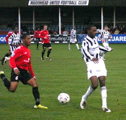 Matchwinner Mulley closes in
