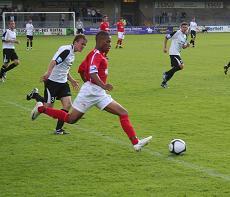 James Mulley torments the Magpies defence